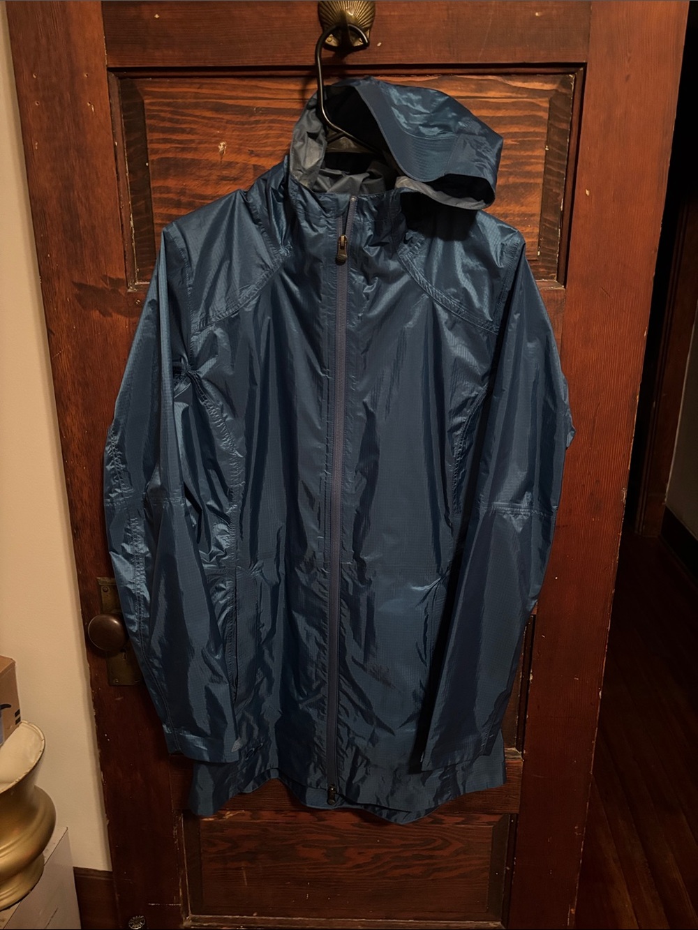 Outdoor Research Womens Traveler Helium Lightweight Hooded Rain Jacket - Large
